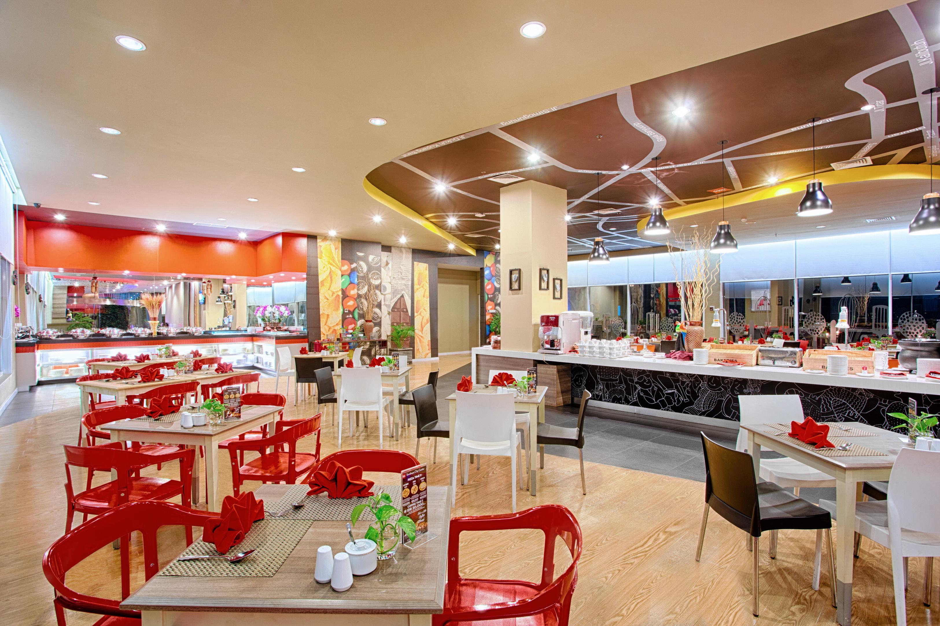 ไอบิส สุราบายา ซิตี้ เซ็นเตอร์ โฮเต็ล Hotel ภายนอก รูปภาพ