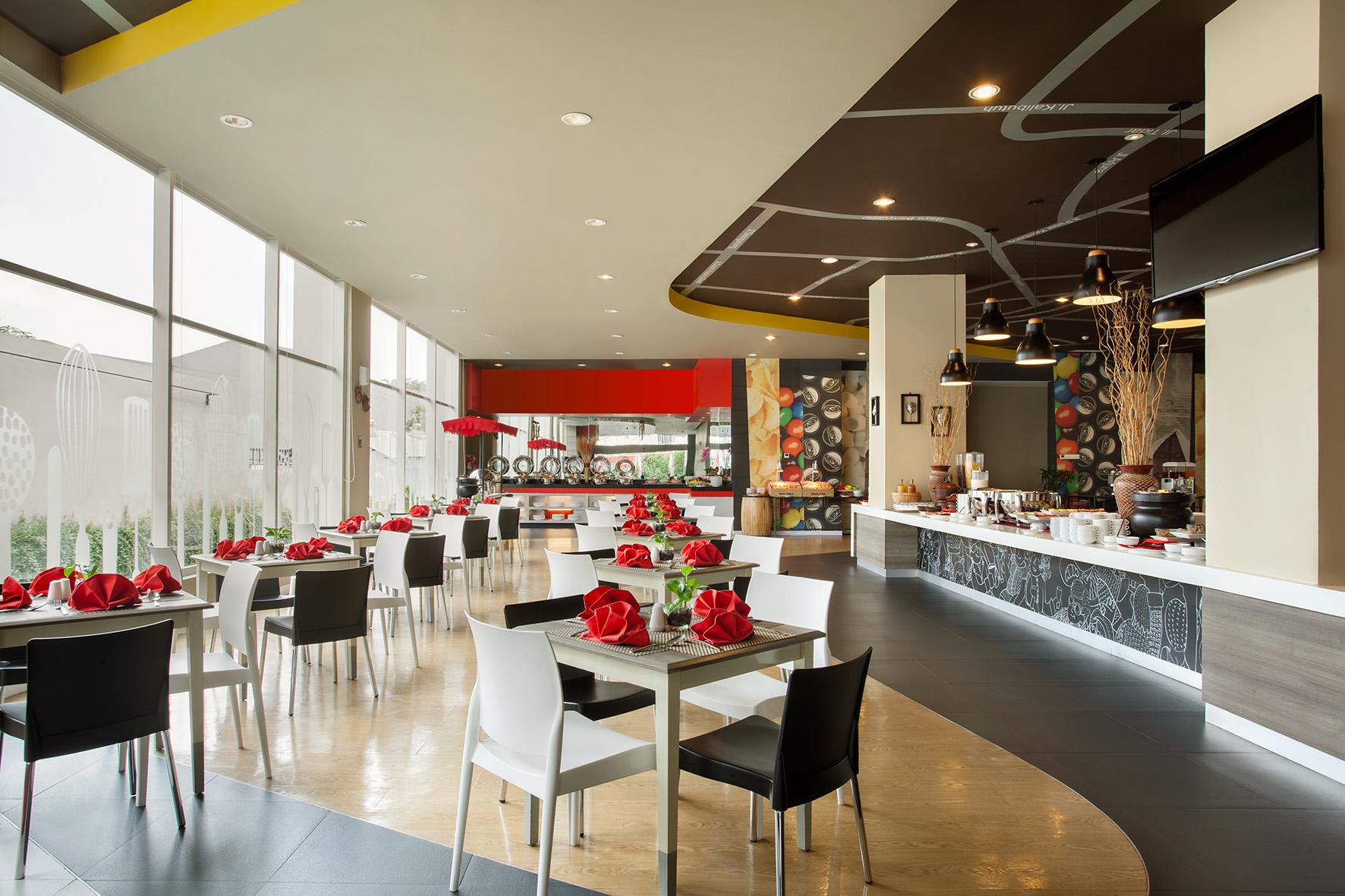 ไอบิส สุราบายา ซิตี้ เซ็นเตอร์ โฮเต็ล Hotel ภายนอก รูปภาพ
